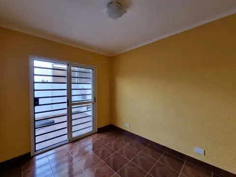 Departamento en Alquiler en Villa Adelina, $ 720.000