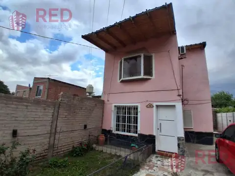 Vende Casa en Barrio Urbanización Bosch de 2 Dormitorio