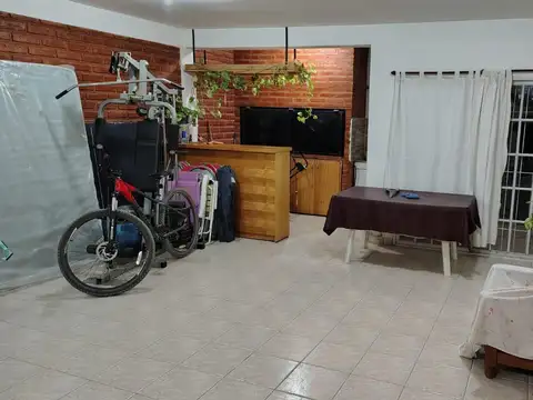 Casa en Venta en Centenario, USD 180.000