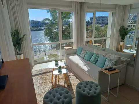 Av Del Puerto 4332208000 200, Piso 2