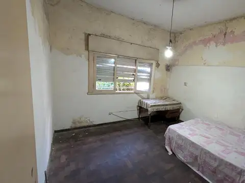 CASA en VENTA  Héroes de Malvinas  AL 2400, LANÚS ESTE 4 Amb