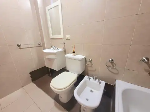 ALQUILER MONOAMBIENTE CON BALCON VILLA LURO