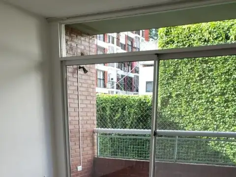 Excelente 2 ambientes en torre con pileta seg 24 hs!