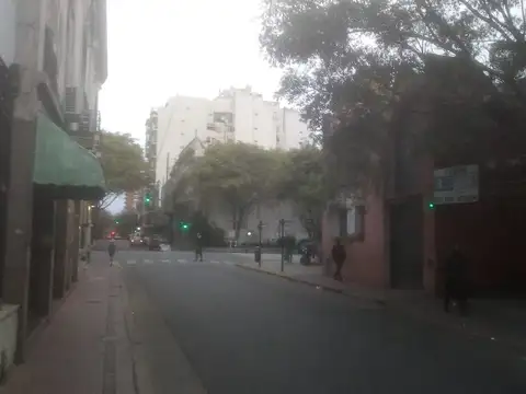 Terreno en Venta 866  mts Frente