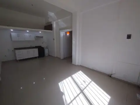 Depto Tipo Casa en Alquiler de 1 dormitorio