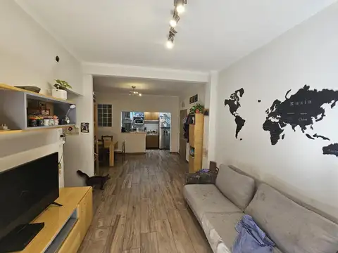 Depto Tipo Casa en Venta en Floresta Norte, USD 152.000