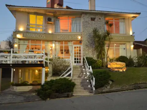 Hotel Excelente Ubicacion a 100 mts mar. Pleno Centro Con Pileta y Sauna Seco