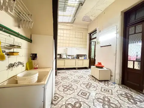 Local en Alquiler 50 años