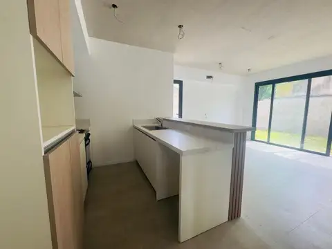 Casa en Venta 1 año