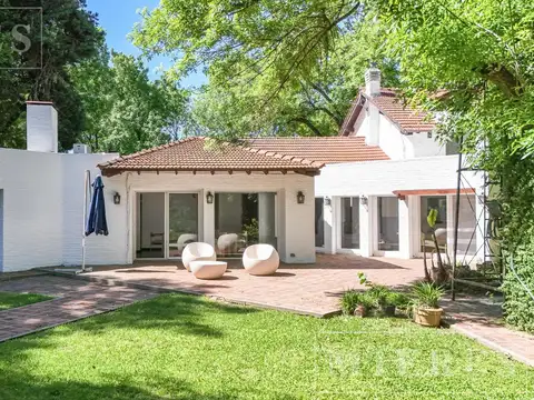 Casa en alquiler temporario desde el 28 de Diciembre hasta el 29 de Febrero en Highland Park