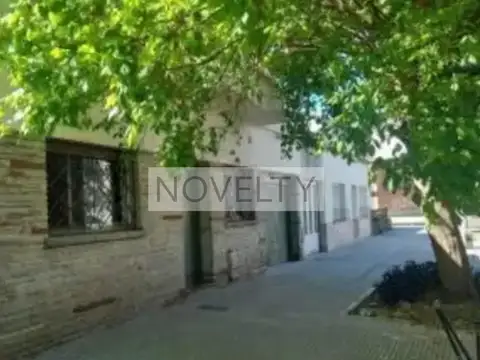 Casa - 3 ambientes - Terraza - Cochera - Villa Santa Rita - A REFACCIONAR