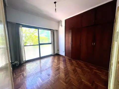 Depto Tipo Casa en Venta 44 años