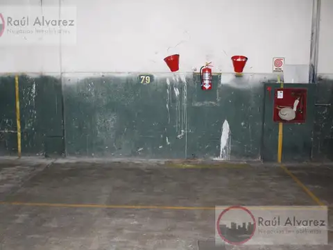 Venta Cocheras en block (6) o individuales en Monserrat. Ideal renta