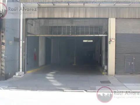 Venta Cocheras en block (6) o individuales en Monserrat. Ideal renta