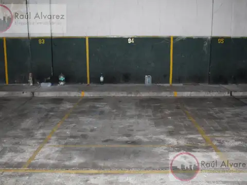 Alsina al 1200 - Cocheras