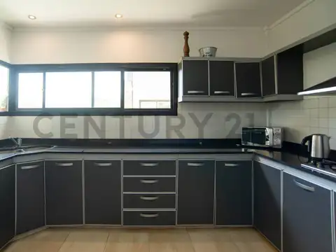 462 esquina 10 , Piso 0