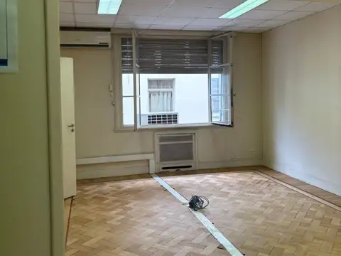 Oficina en Venta en San Nicolás, USD 270.000