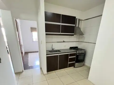 DON BOSCO 2300, Piso 1