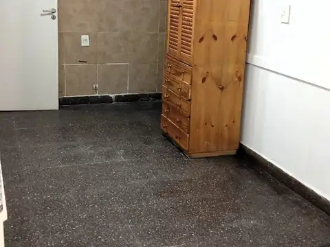 Departamento 4 ambientes con 1 baño