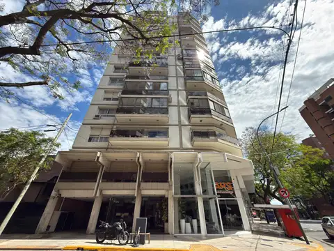 Departamento en Alquiler - La Lucila.