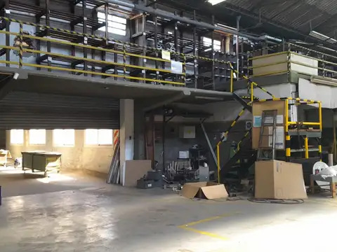 Galpon en Alquiler A Estrenar