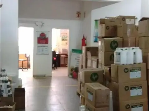 INMUEBLE INDUSTR./COMERC. S/RUTA 8 Y A 2 CALLES