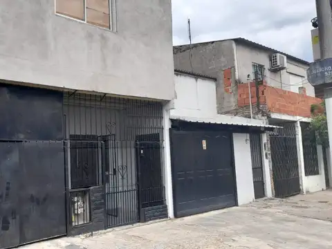 CASA MULTIFAMILIAR EN VENTA - SAN JUSTO