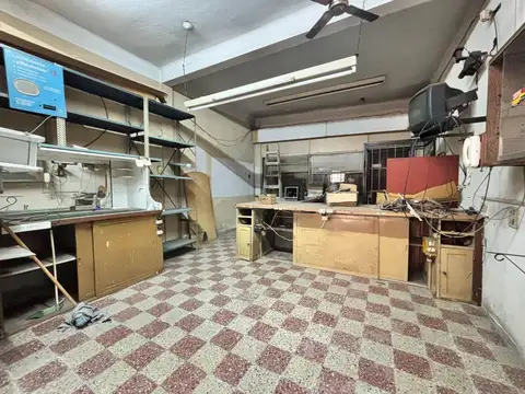 Depto Tipo Casa 6 ambientes con 2 baños