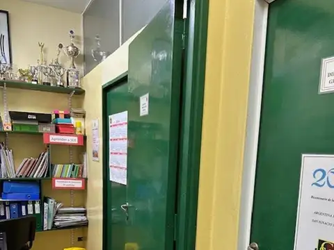 Excelente Institución VARIOS DESTINOS