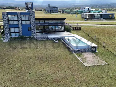 Venta de 3 DORMITORIOS en Puerto del Águila Country Náutico AMOBLADA