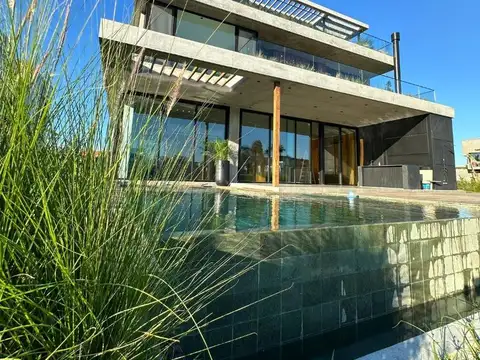 Casa en Venta en Nordelta El Yacht, USD 1