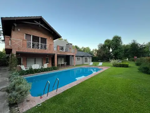 Casa en Venta de 3 dormitorios