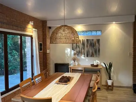 Casa en Venta al Oeste