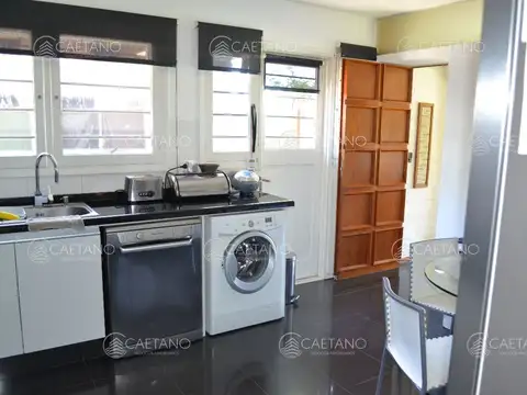 Casa en Alquiler Temporal en Playa Mansa, USD 0