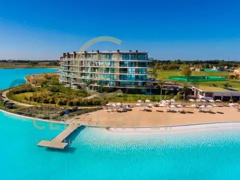 LOS ROBLES 5900, Piso 0