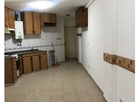 Departamento en VENTA con Cochera - Caseros