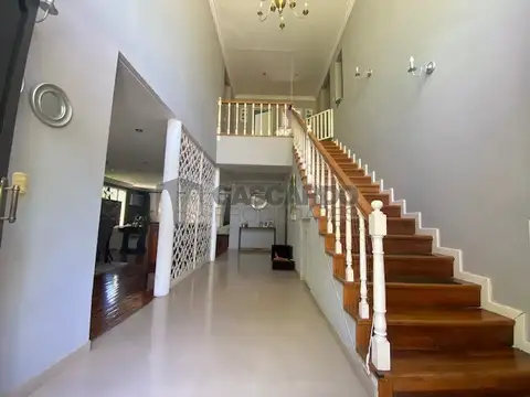 Casa en Venta de 5 dormitorios