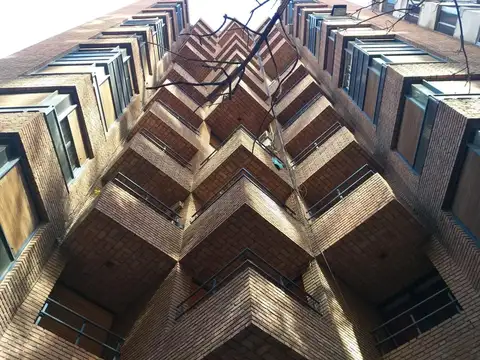 Bv, Arturo Illia 300, Piso 11