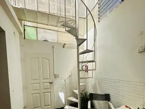 Depto Tipo Casa en Venta de 1 dormitorio