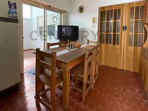 DEPARTAMENTO EN VENTA EN LA PLATA UN DORMITORIO CON PATIO