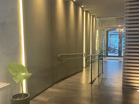 Monoambiente de categoría. Full amenities.