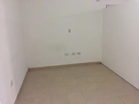 Departamento en Alquiler en Jose Clemente Paz, $ 290.000