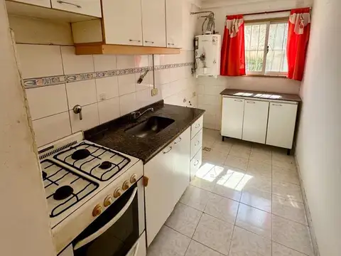 Departamento en Alquiler en Villa Pueyrredon, $ 800.000