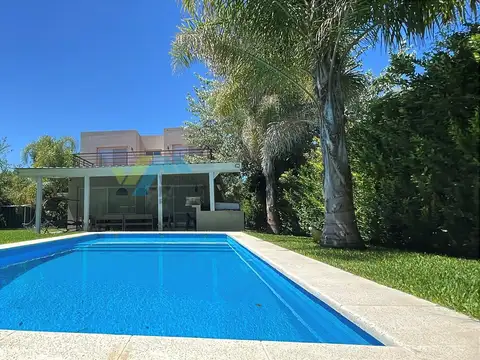 Casa en Venta al Noroeste
