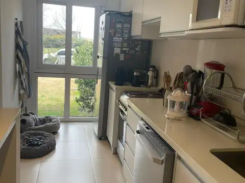 Departamento 4 ambientes con 2 baños