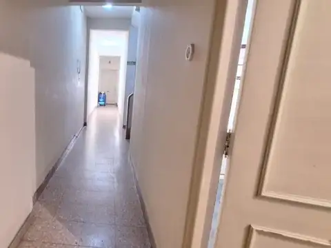 Depto Tipo Casa en Venta 51 años