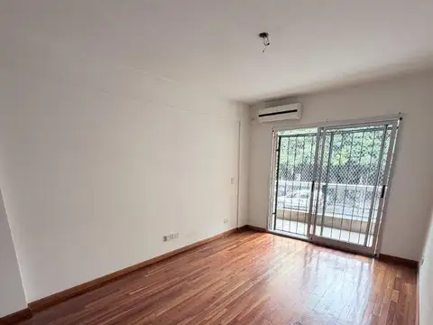 Av. Congreso 3500, Piso 1