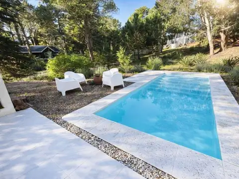 Venta casa Costa Esmeralda Barrio Bosque con Gas