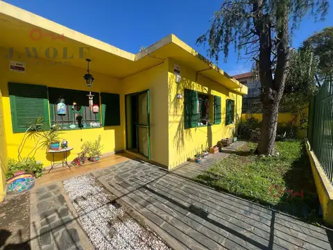Depto Tipo Casa en Venta de 3 ambientes