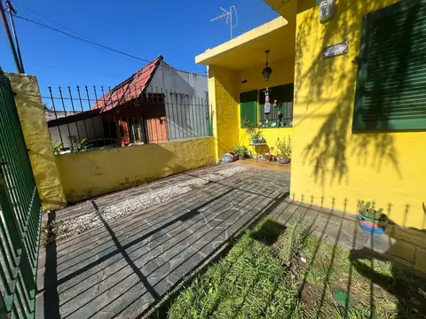 Depto Tipo Casa en Venta de 2 dormitorios